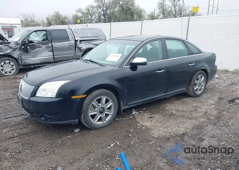 2008 Mercury Sable Premier z USA, uszkodzony, nr VIN 1MEHM42W08G601622